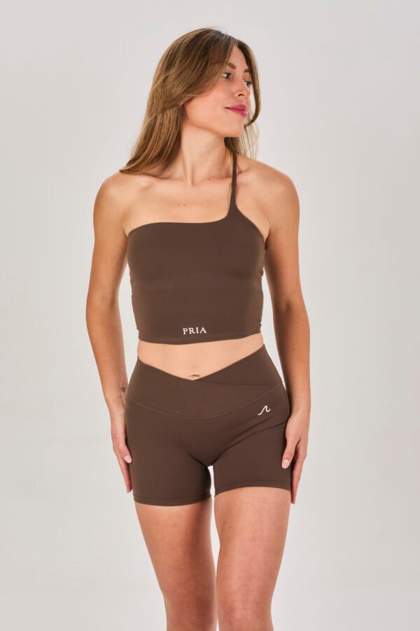 Short - Brown, M